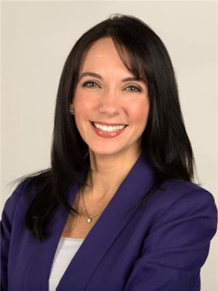 Julie SOUZA